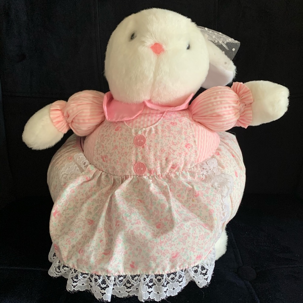 TL Toys Vintage Bunny Basket